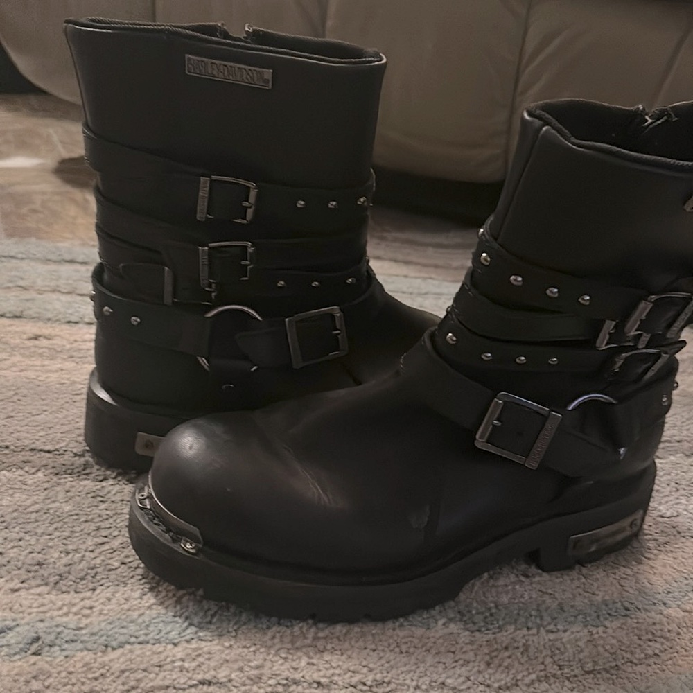 Woman’s Harley Davidson riding boots